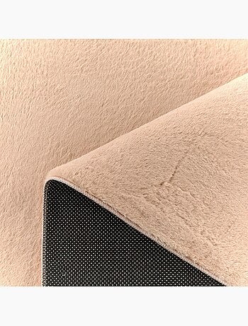 Tapis chambre ultra doux, uni et lavable lyn50, aussi idéal pour la chambre