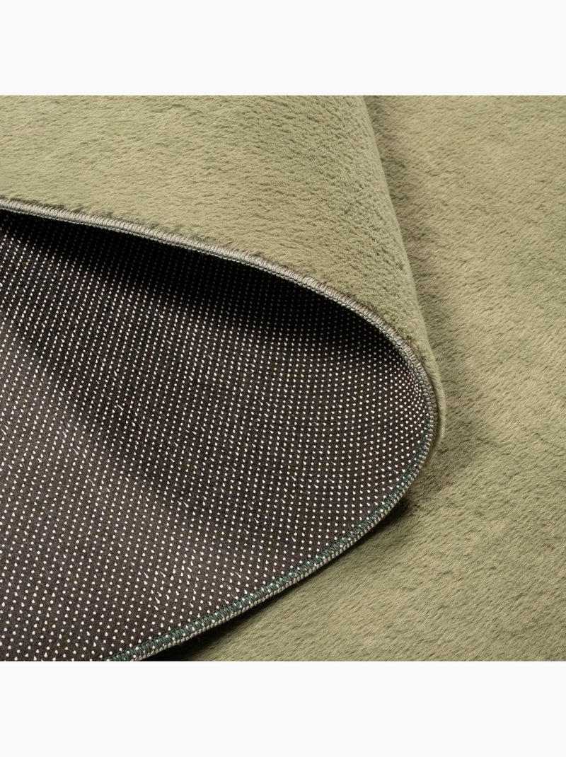 Tapis salon ultra doux, uni et lavable lyn50, aussi idéal pour la chambre Vert - Kiabi