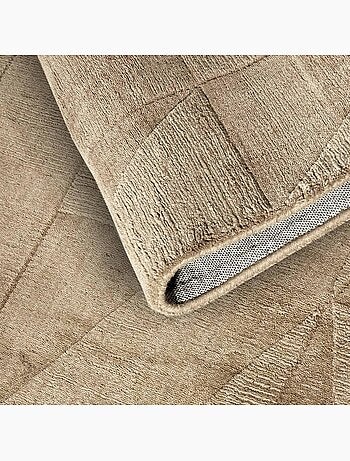 Tapis salon ursule, motif géométrique