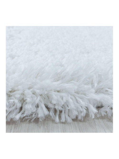 Tapis shaggy moelleux uni rectangle Cloudy - Kiabi