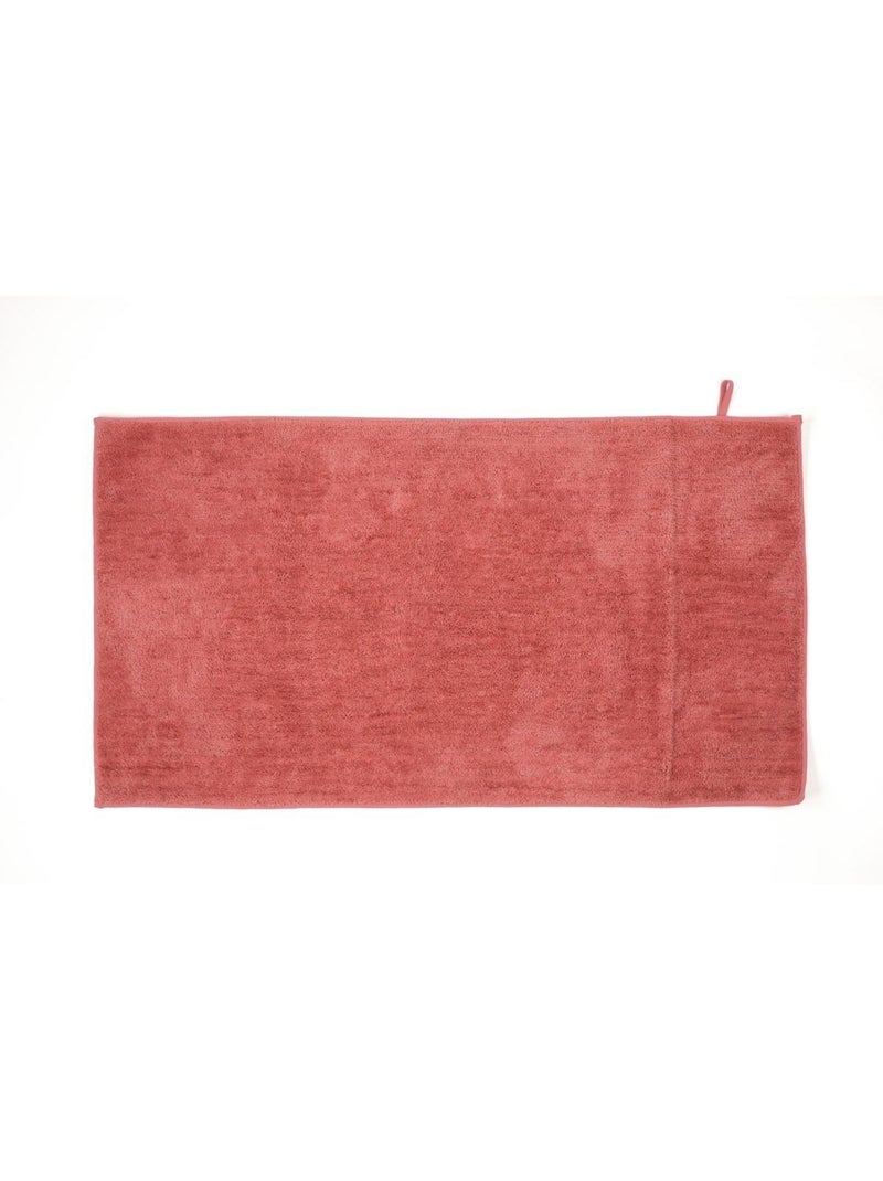 Tapis tufté uni PERMANENT Rouge brique - Kiabi