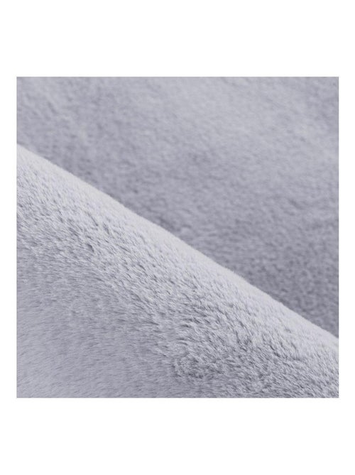 Tapis uni doux à courtes mèches Hector - Kiabi