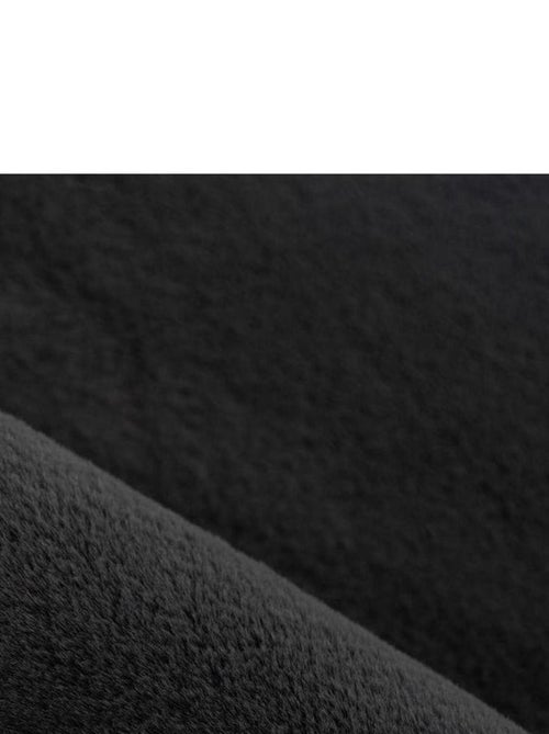 Tapis uni doux à courtes mèches Hector - Kiabi