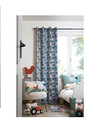 Tapis velours tom a la ferme