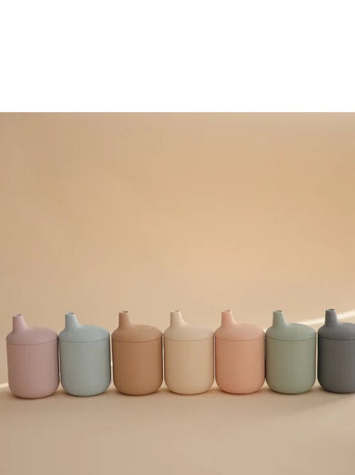 Tasse à bec enfant en silicone - Kiabi