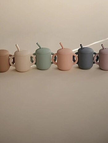 Tasse d'apprentissage avec paille en silicone