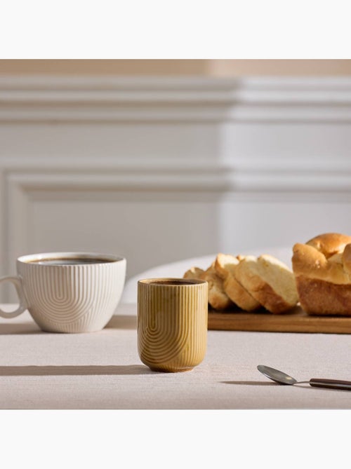 Tasse en faïence LYA - Kiabi Tasse en faïence LYA - Kiabi