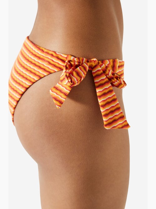 Taylor bas de bikini brésilien rayé à nouer penti - Kiabi Taylor bas de bikini brésilien rayé à nouer penti - Kiabi
