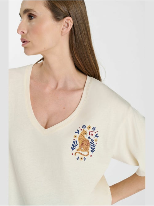 Tee-Shirt AKO 'Le Temps Des Cerises' - Kiabi Tee-Shirt AKO 'Le Temps Des Cerises' - Kiabi