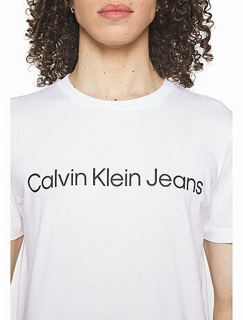 Tee Shirt Calvin Klein manches courtes