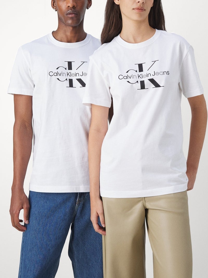 Tee Shirt Calvin Klein Disrupted outline monologo tee Blanc - Kiabi