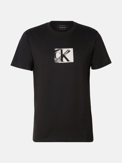 Tee Shirt Calvin Klein manches courtes - Kiabi