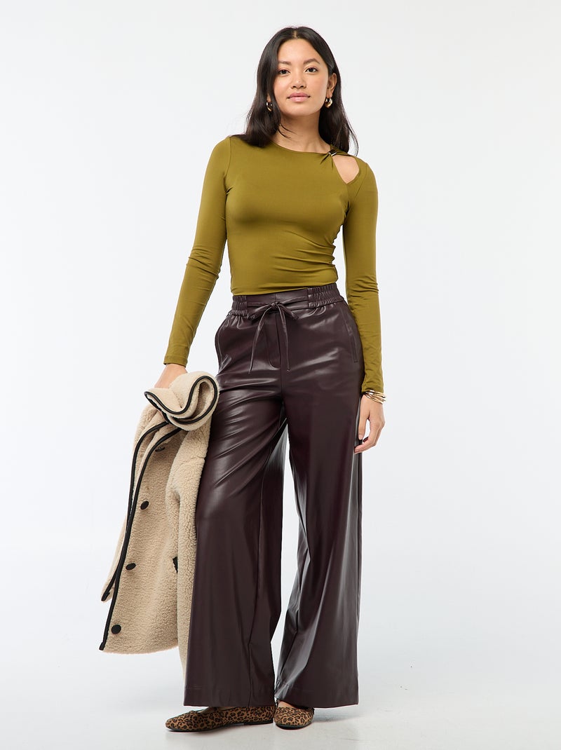 Tee-shirt cintré avec détail doré Kaki - Kiabi