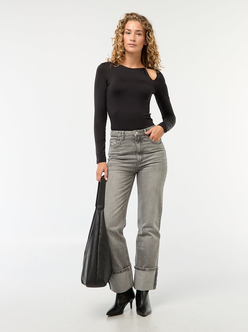 Tee-shirt cintré avec détail doré Noir - Kiabi