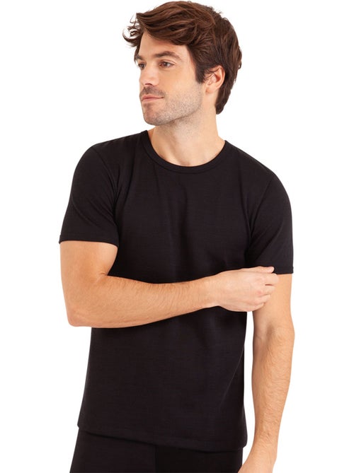 Tee shirt col rond manches courtes homme ligne chaude eminence - Kiabi Tee shirt col rond manches courtes homme ligne chaude eminence - Kiabi