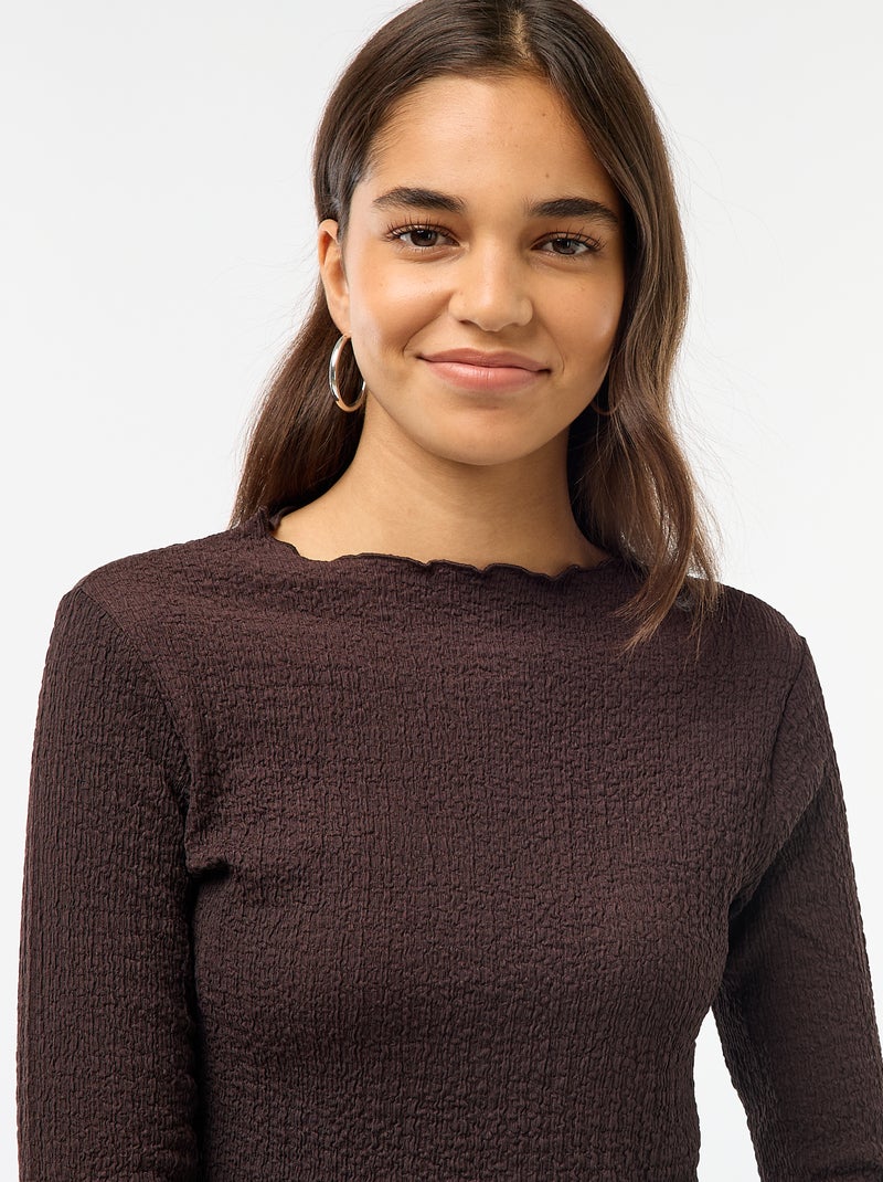 Tee-shirt cropped à manches longues et matière crêpée Marron - Kiabi