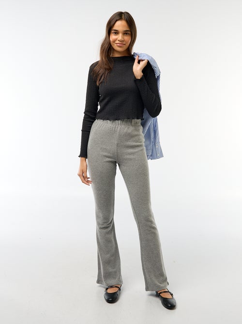 Tee-shirt cropped à manches longues et matière crêpée - Kiabi