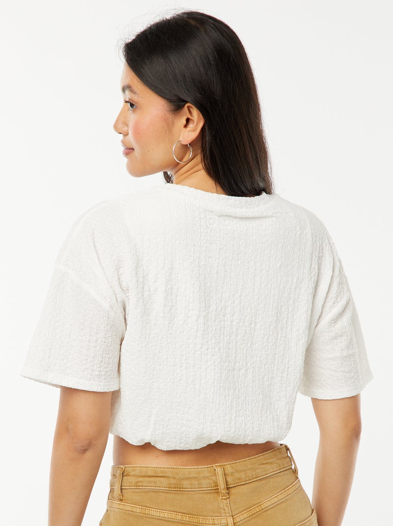 Tee-shirt cropped en maille gaufrée Beige - Kiabi