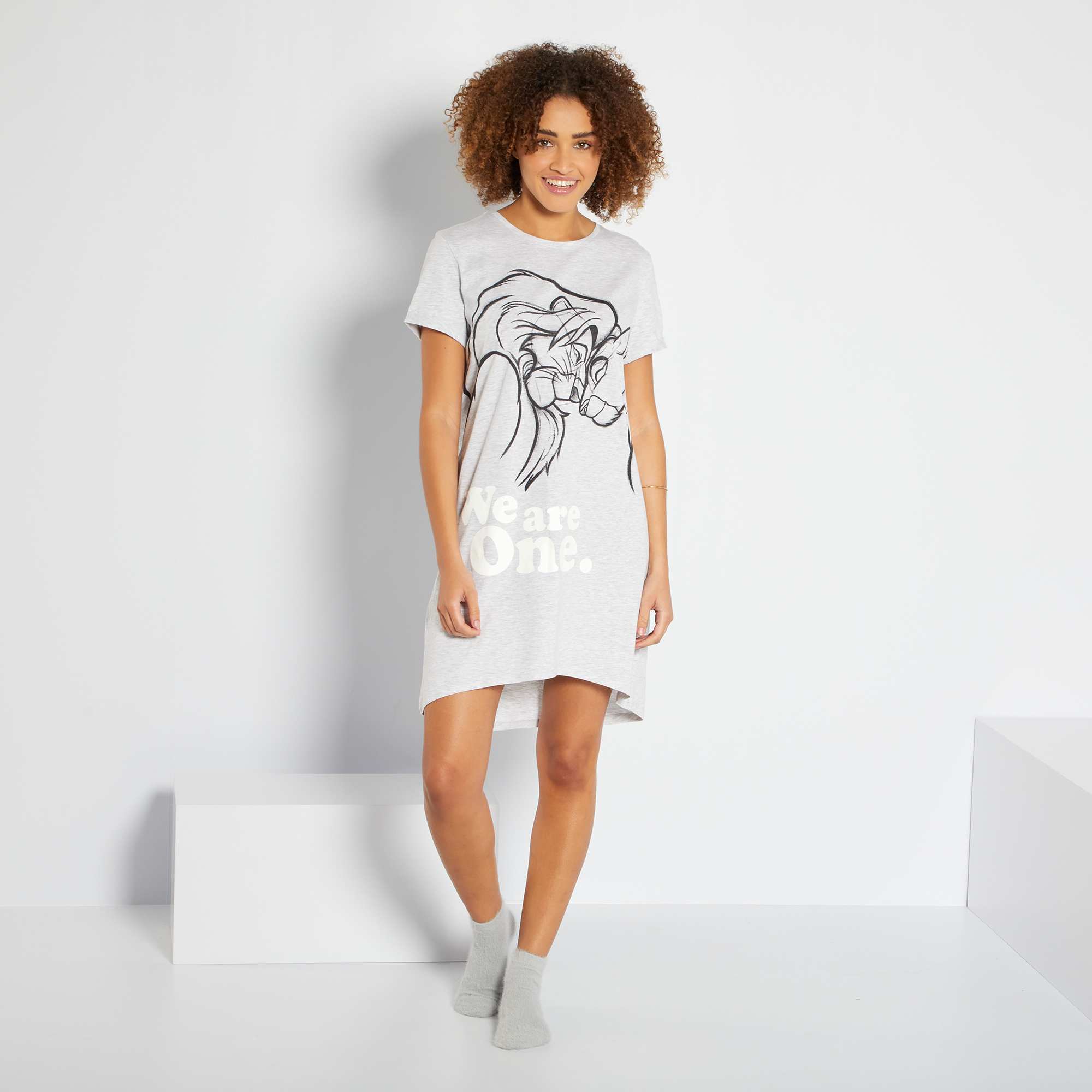 Tee-shirt de nuit 'Disney' Femme - gris - Kiabi - 10,00�?�