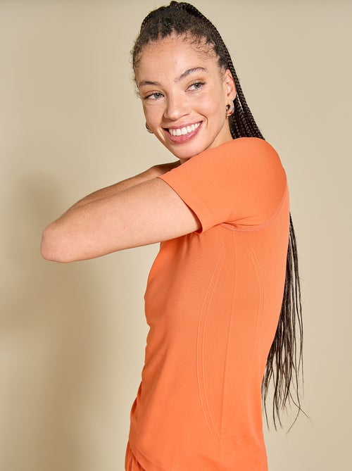 Tee-shirt de sport effet seconde peau - (ekstract) - Kiabi Tee-shirt de sport effet seconde peau - (ekstract) - Kiabi