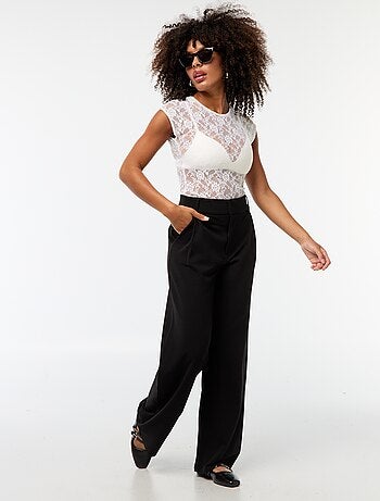 Tee-shirt en dentelle ajourée