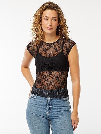 Tee-shirt en dentelle ajourée