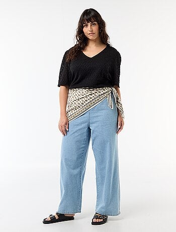 Tee-shirt en dentelle ajourée