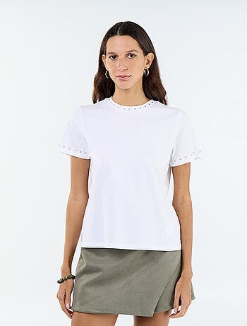 Tee-shirt en jersey avec clous au col et aux manches