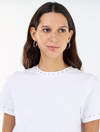 Tee-shirt en jersey avec clous au col et aux manches