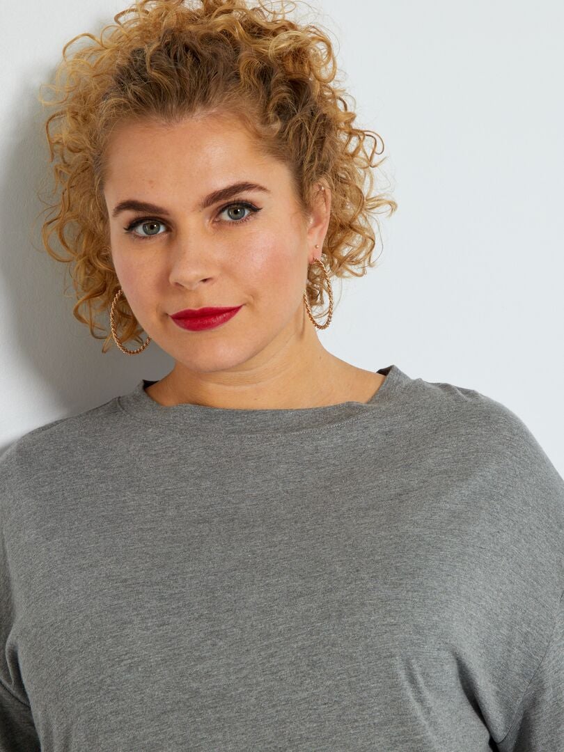 Le charme féminin avec ce tee-shirt jersey Kiabi à seulement 15.00€ !