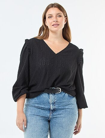 Tee-shirt en maille ajourée avec épaules volantées