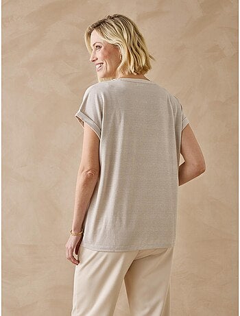 Tee-shirt encolure tunisienne