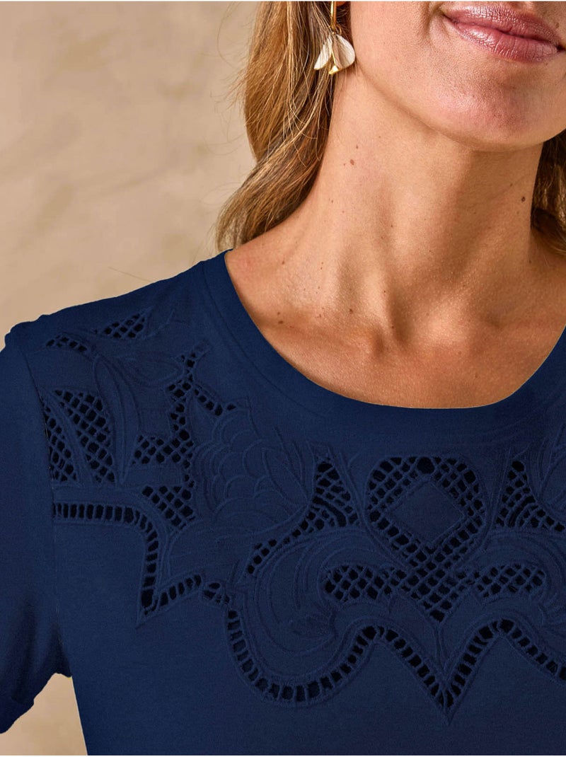 Tee-shirt fantaisie brodé et ajouré - DAXON Bleu marine - Kiabi