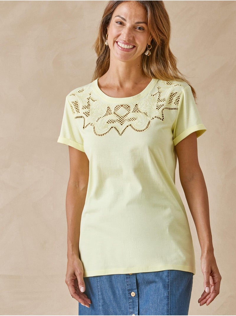 Tee-shirt fantaisie brodé et ajouré - DAXON Jaune - Kiabi