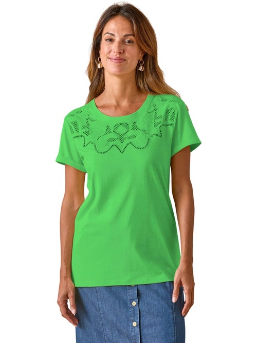 Tee-shirt fantaisie brodé et ajouré - DAXON - Kiabi