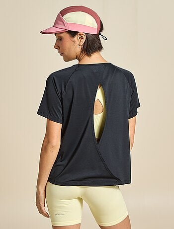 Tee-shirt fluide avec fente au dos - (ekstract)