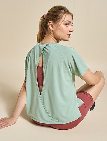 Tee-shirt fluide avec fente au dos - (ekstract)