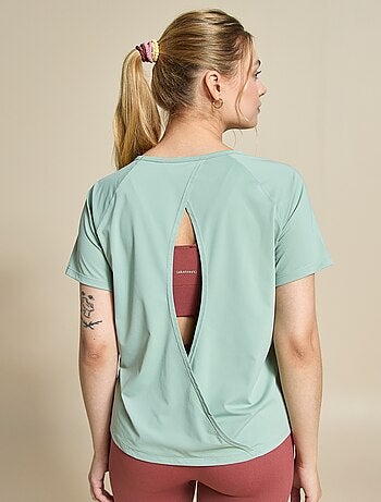 Tee-shirt fluide avec fente au dos - (ekstract)