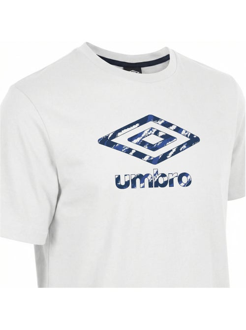 Tee shirt homme col rond en coton 160gsm et logo imprimé camo 957862 umbro - Kiabi Tee shirt homme col rond en coton 160gsm et logo imprimé camo 957862 umbro - Kiabi