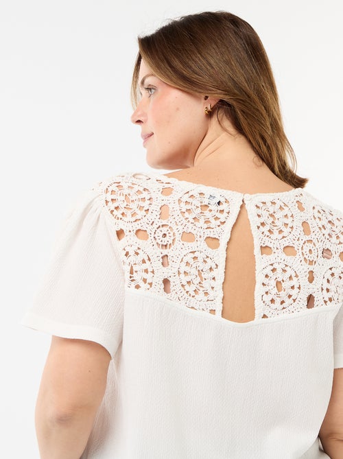 Tee-shirt maille crêpe et macramé - Kiabi