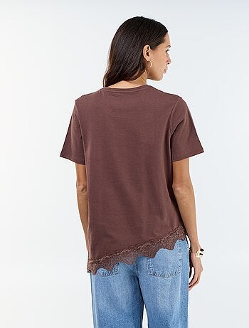 Tee-shirt manches courtes avec dentelle