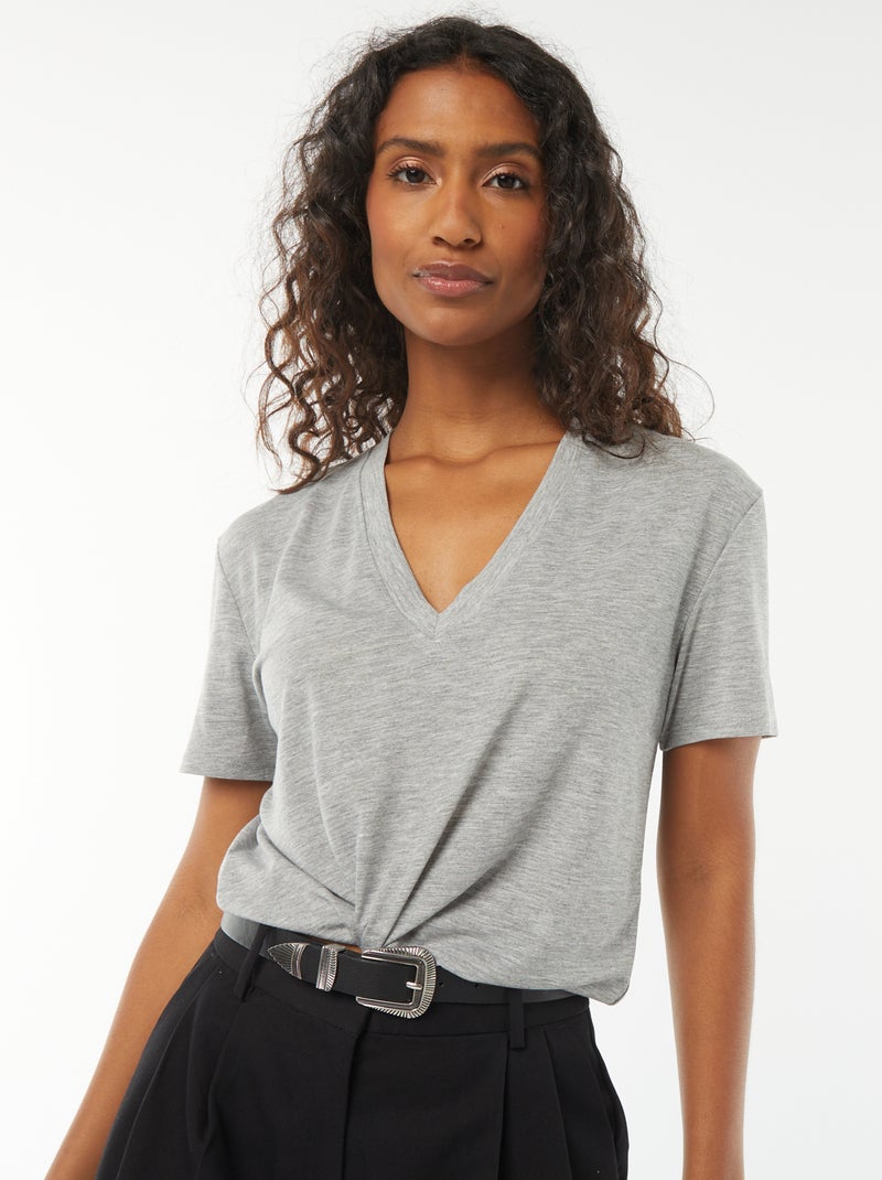 Tee-shirt manches courtes avec encolure en V Gris - Kiabi