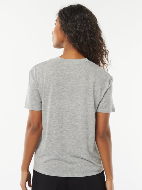 Tee-shirt manches courtes avec encolure en V - Kiabi