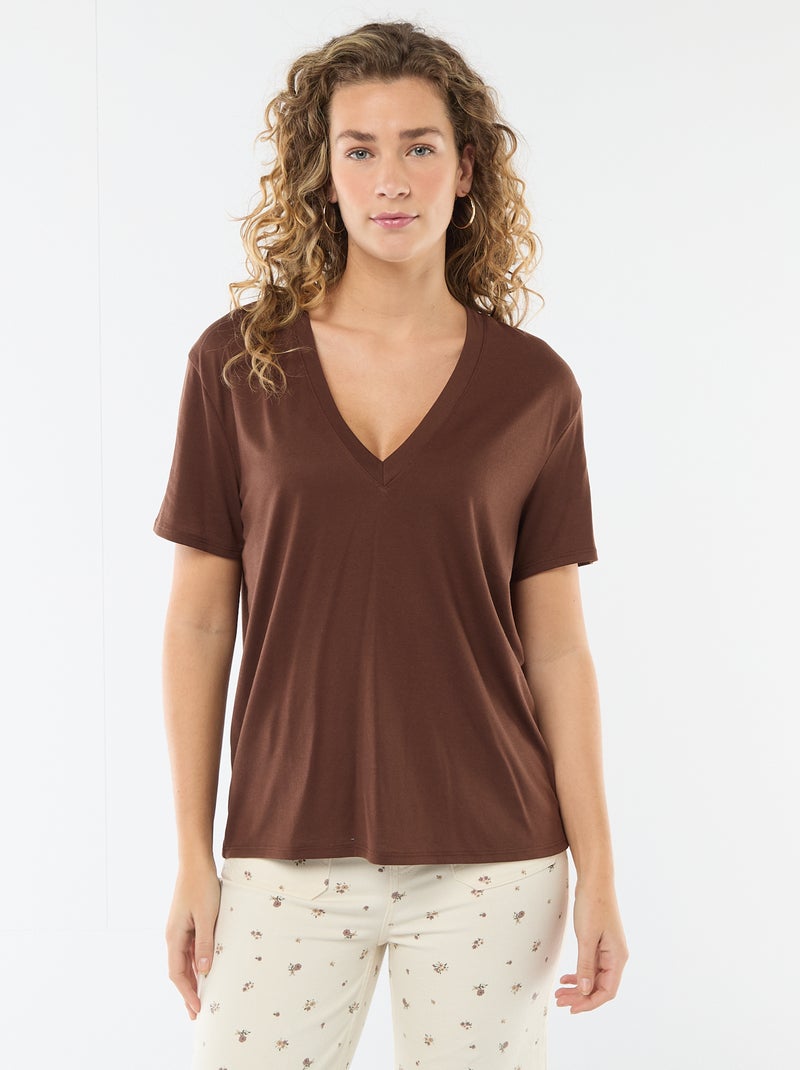 Tee-shirt manches courtes avec encolure en V Marron - Kiabi