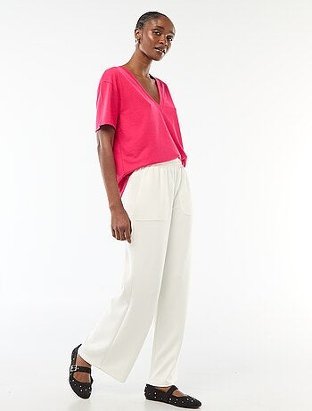 Tee-shirt manches courtes avec encolure en V