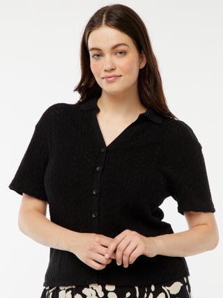 Tee-shirt style gilet en maille crochet