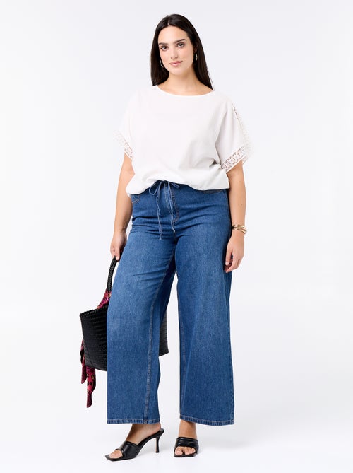 Tee-shirt uni avec broderie et macramé aux manches - Kiabi