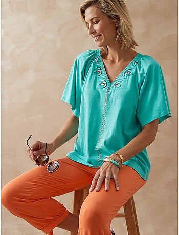 Tee-shirt V manches papillon