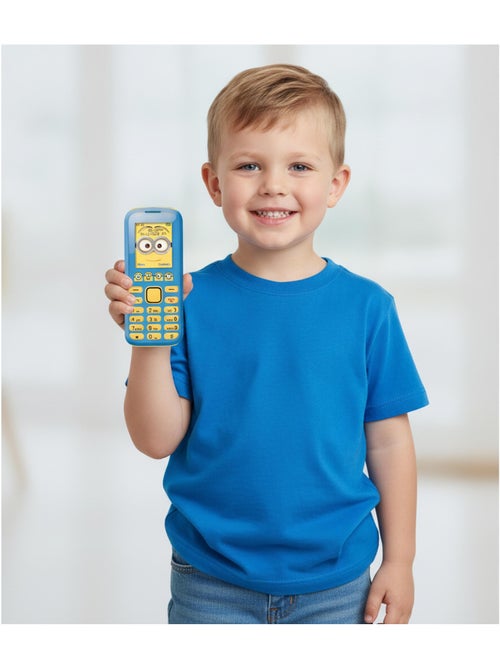 Téléphone portable gsm les minions avec contenu les minions - Kiabi Téléphone portable gsm les minions avec contenu les minions - Kiabi