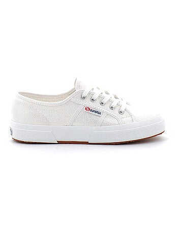 Basket Basse à Lacets Superga Lamew